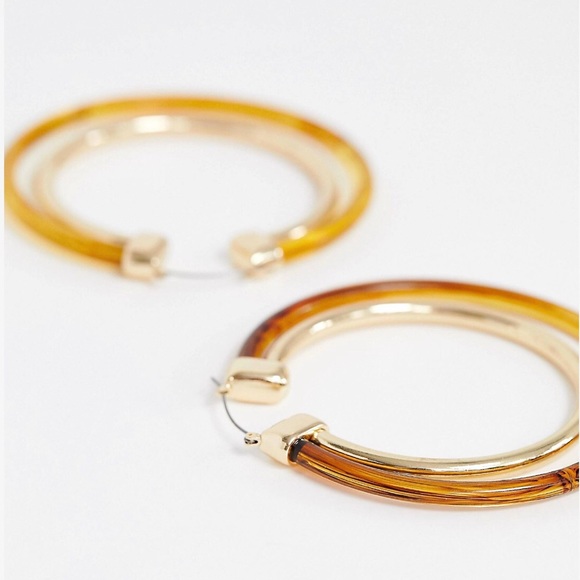 ASOS Split Hoop Earring in Gold/Tortoisesh… - Picture 2 of 3